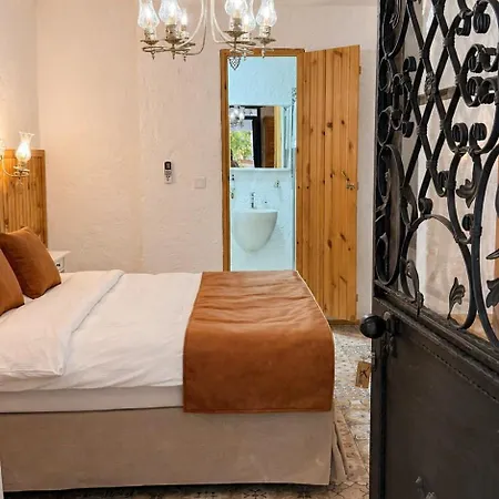 Hotel Albatross